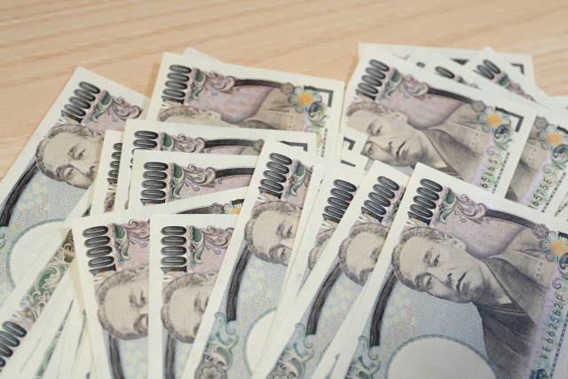 お金